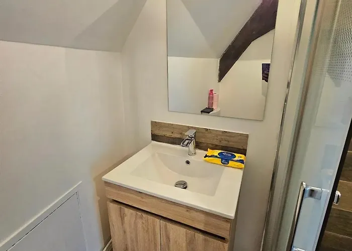 Studio Confortable A Montlucon - 19 M² Avec Equipements Pratiques