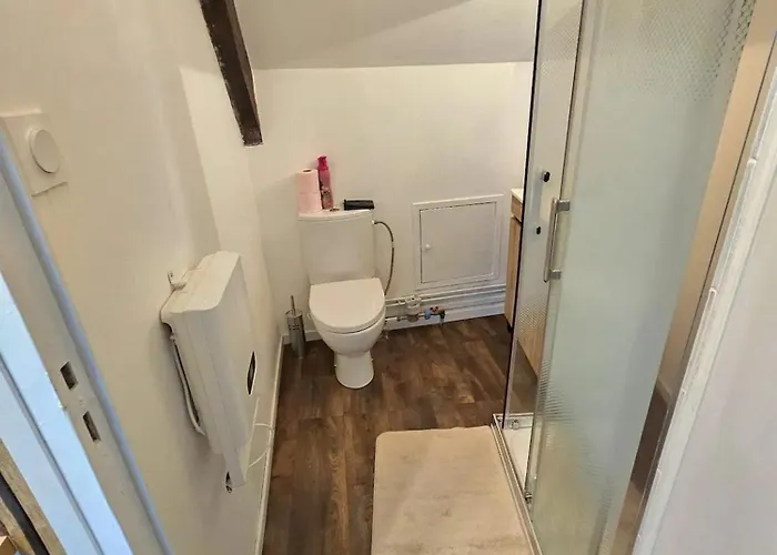 Studio Confortable A Montlucon - 19 M² Avec Equipements Pratiques 아파트 3*